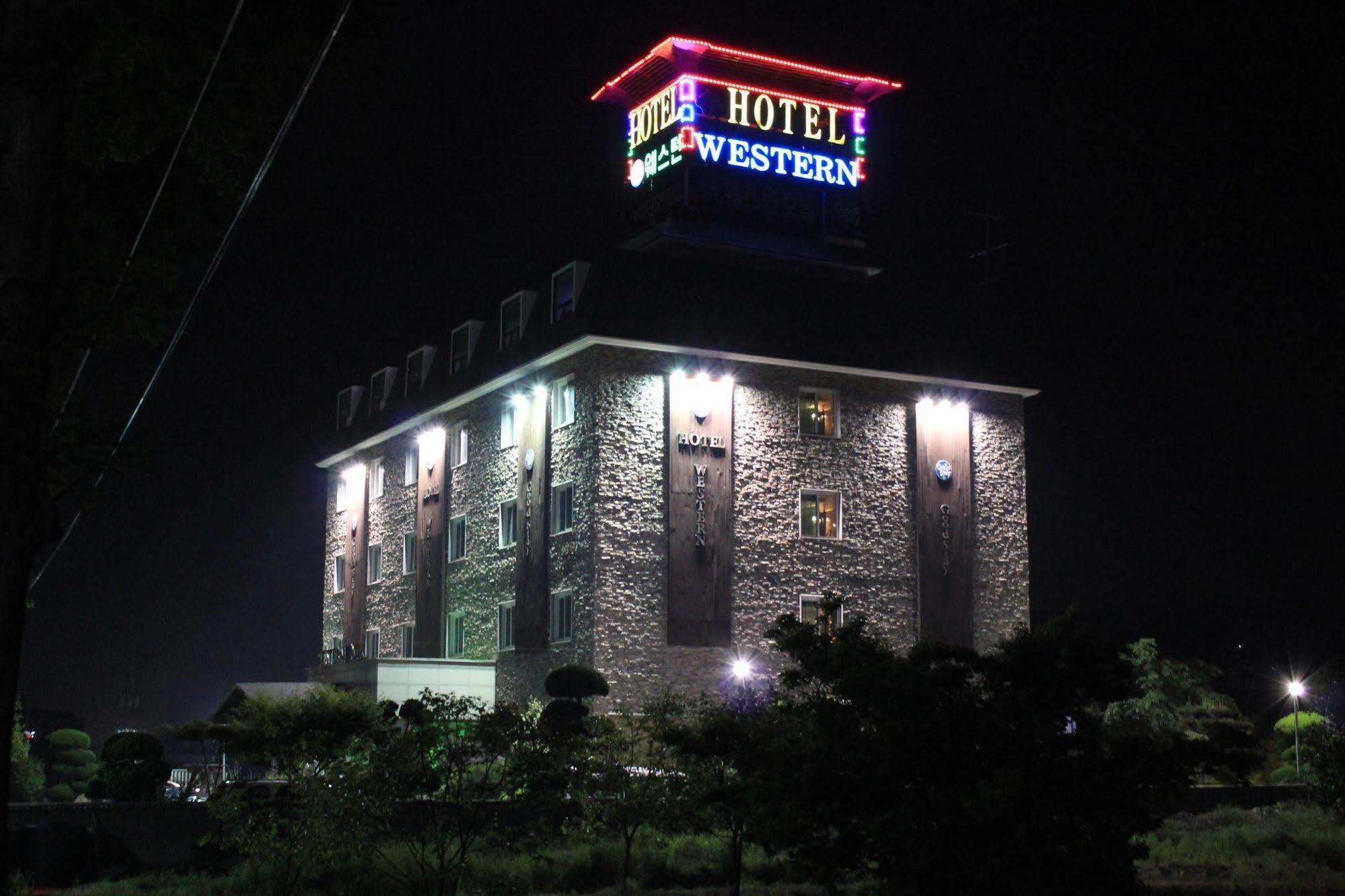 Gunsan Western Hotel Exterior photo